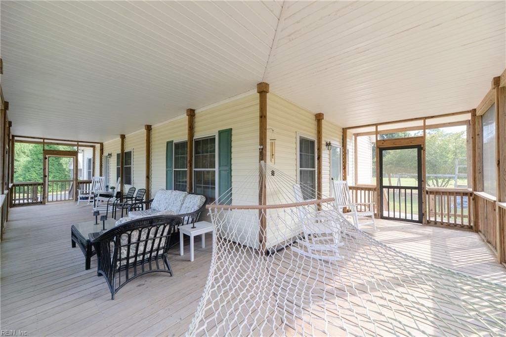 2920 Frying Pan Farm Ln Property Photo 3