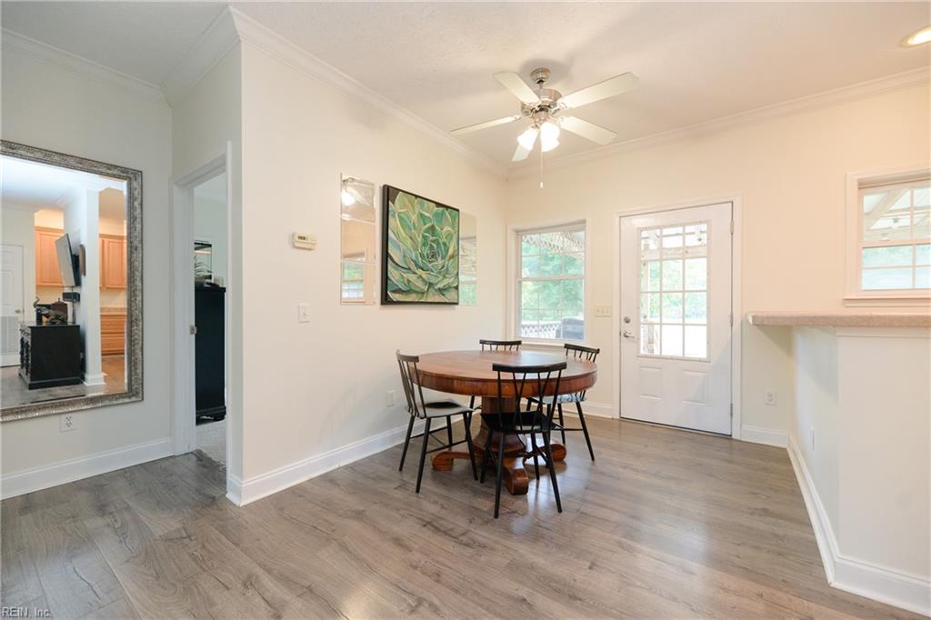 2920 Frying Pan Farm Ln Property Photo 9