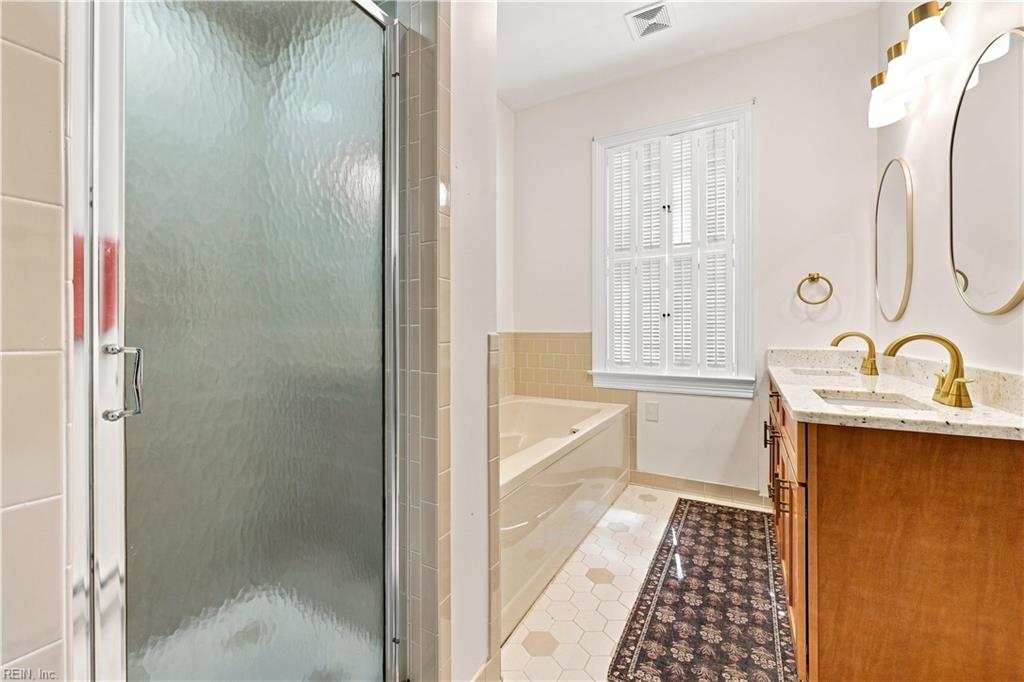 414 Forest Hill Cres Property Photo 26