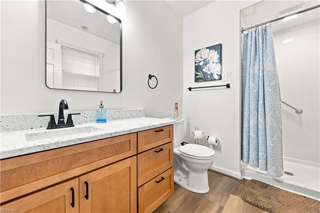 414 Forest Hill Cres Property Photo 35