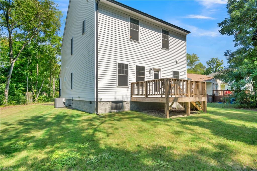 100 Woodside Dr Property Photo 30