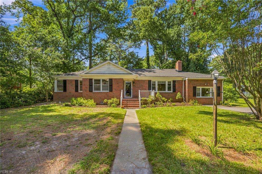 2300 Bidgood Dr Property Photo 1