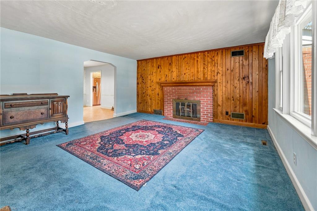 2300 Bidgood Dr Property Photo 4
