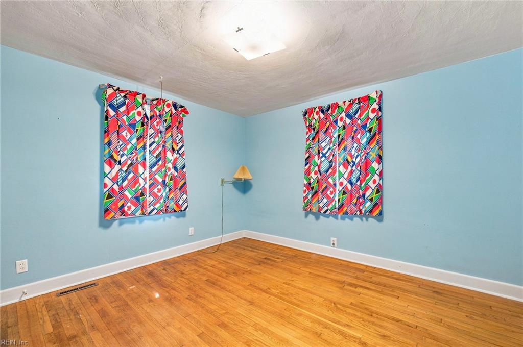 2300 Bidgood Dr Property Photo 23