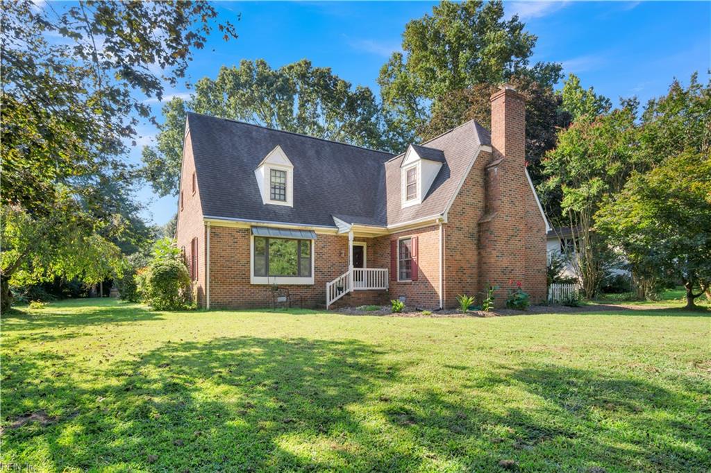 140 Country Club DR