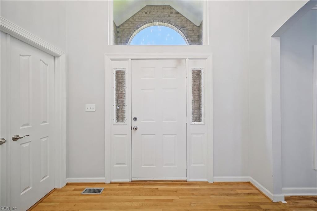 1888 Capel Manor Way Property Photo 6