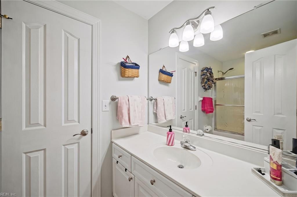 1888 Capel Manor Way Property Photo 29