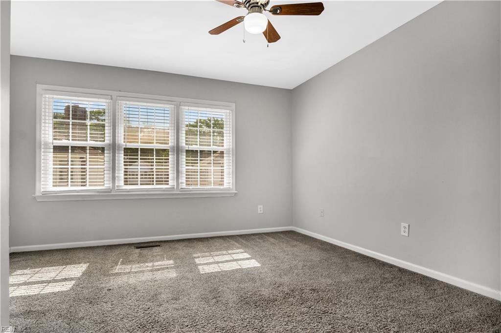 103 Turnbridge Ln Property Photo 11