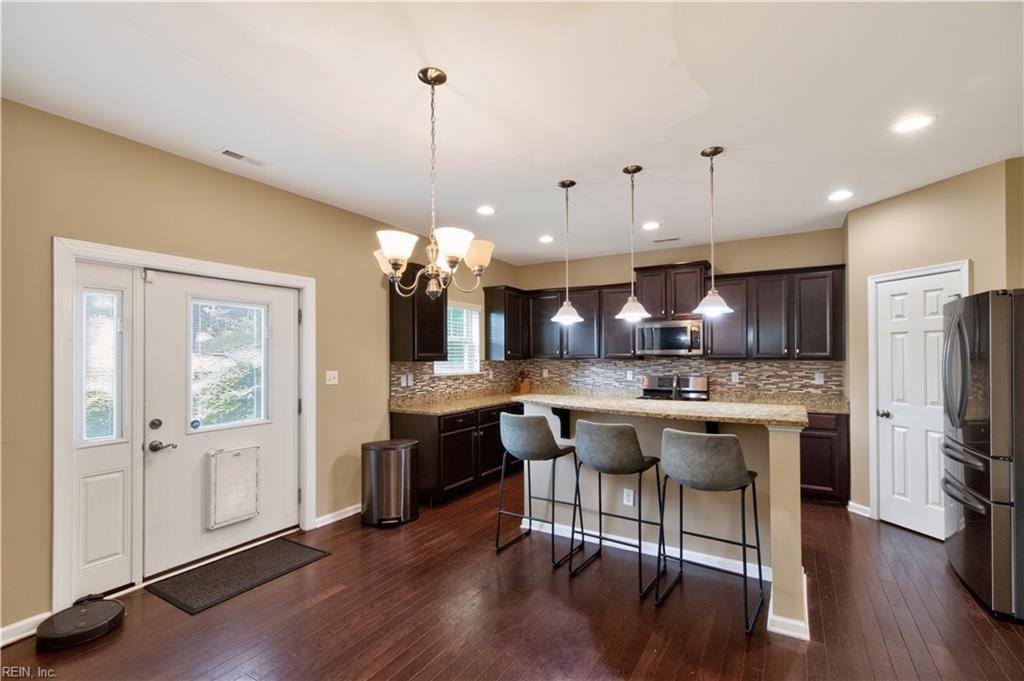 220 Benthall Rd Property Photo 11