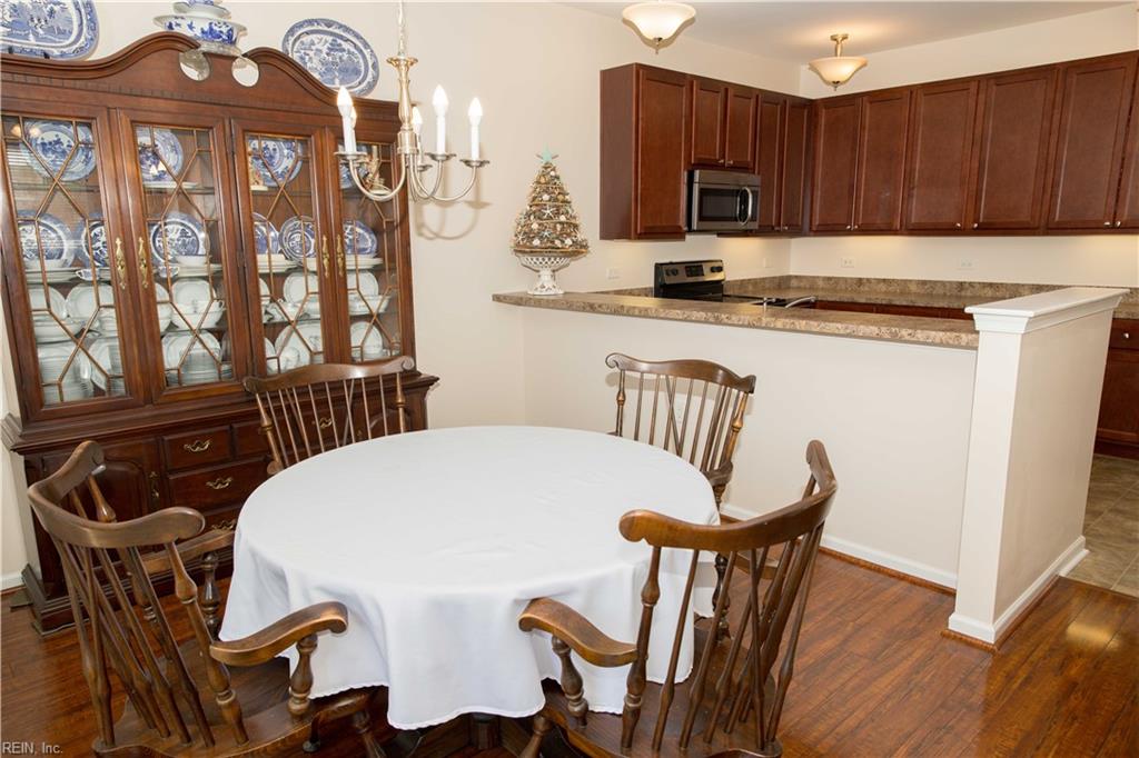 650 Lacy Oak Dr Property Photo 12