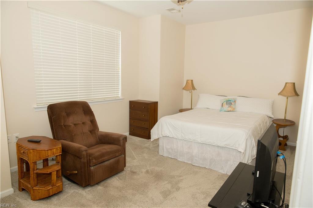 650 Lacy Oak Dr Property Photo 19