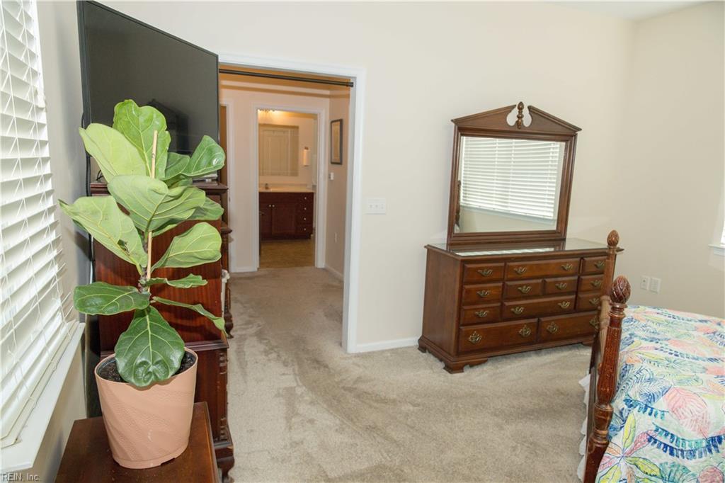 650 Lacy Oak Dr Property Photo 24