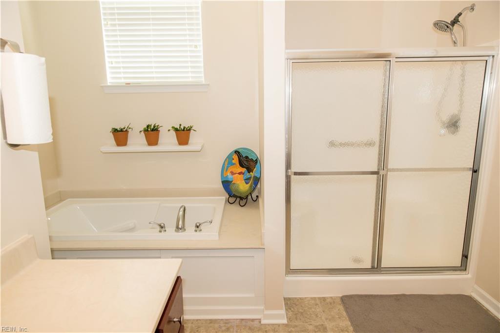 650 Lacy Oak Dr Property Photo 26