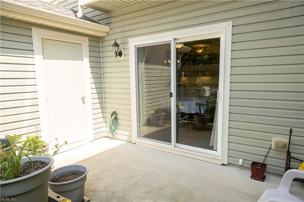650 Lacy Oak Dr Property Photo 28