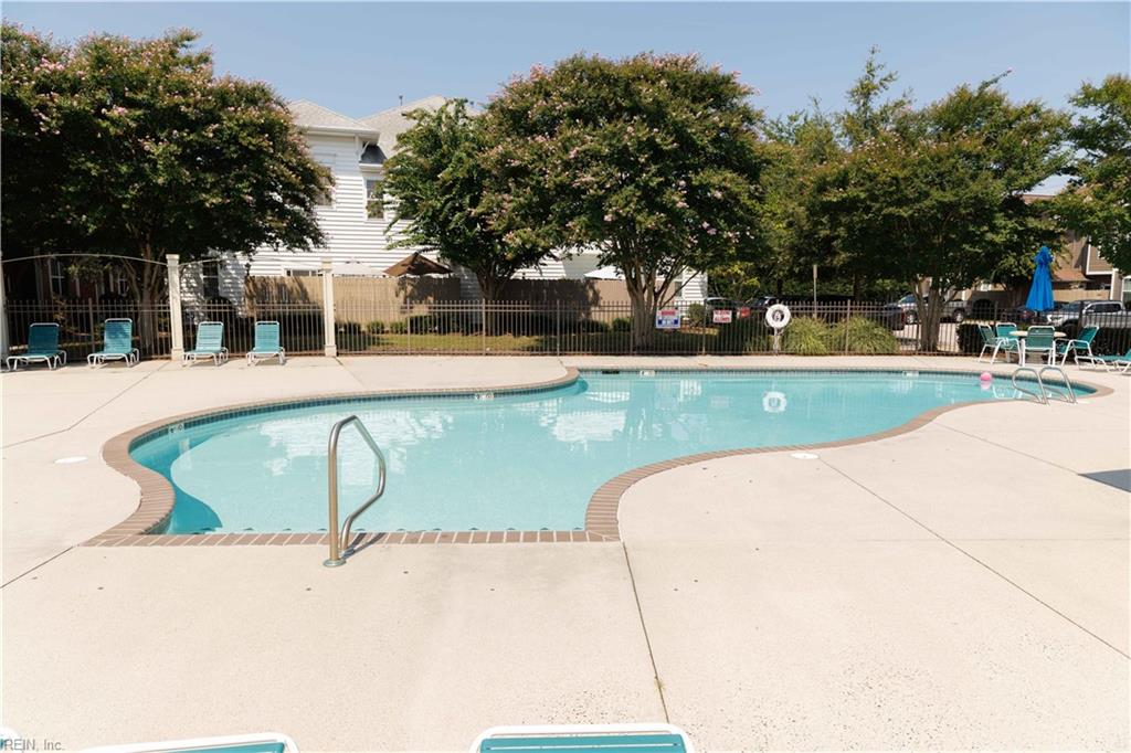 650 Lacy Oak Dr Property Photo 29