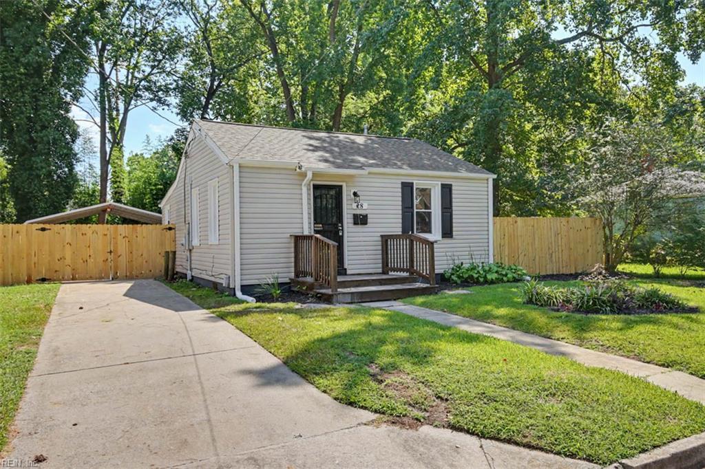 28 Pollux Cir W Property Photo 6