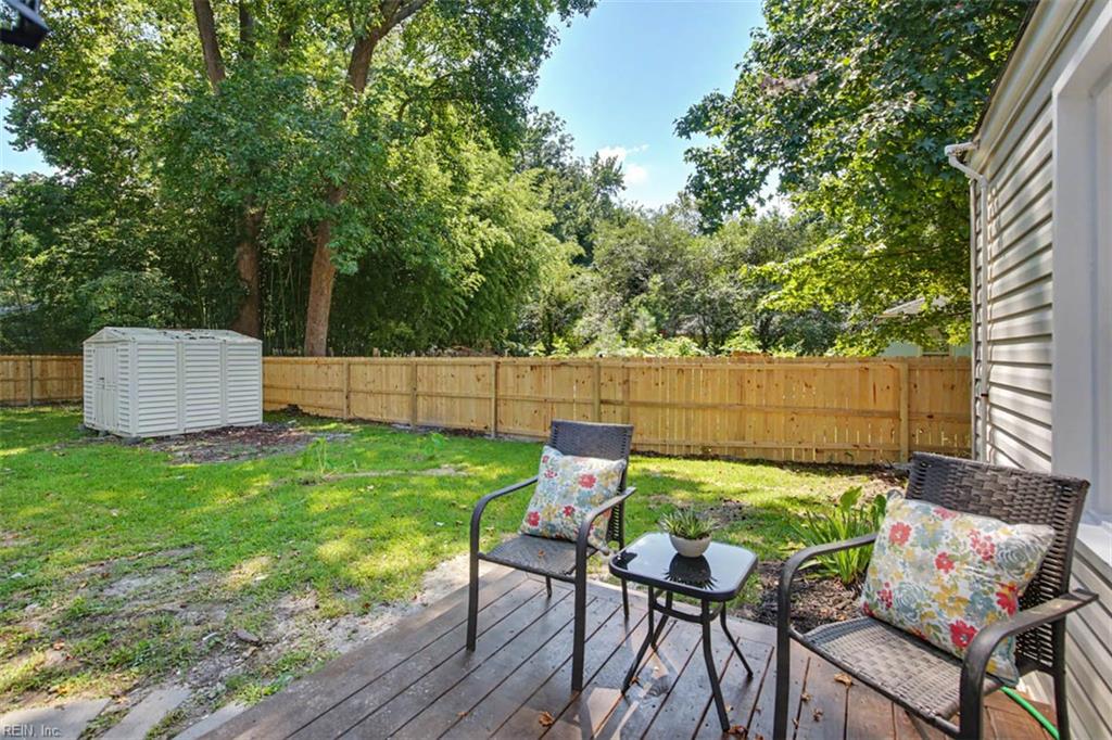 28 Pollux Cir W Property Photo 23