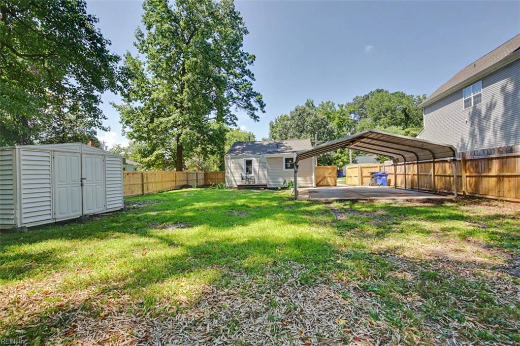 28 Pollux Cir W Property Photo 25