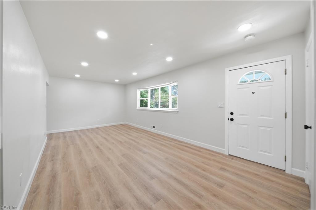 1089 Baker Rd Property Photo 8