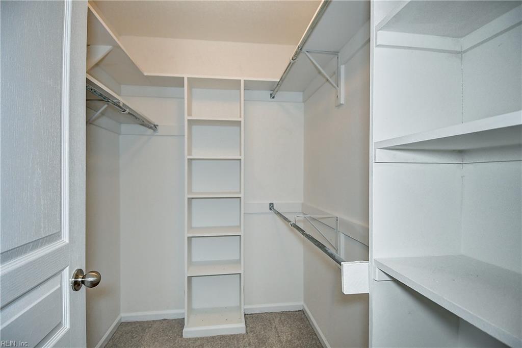 5812 Echingham Dr Property Photo 21