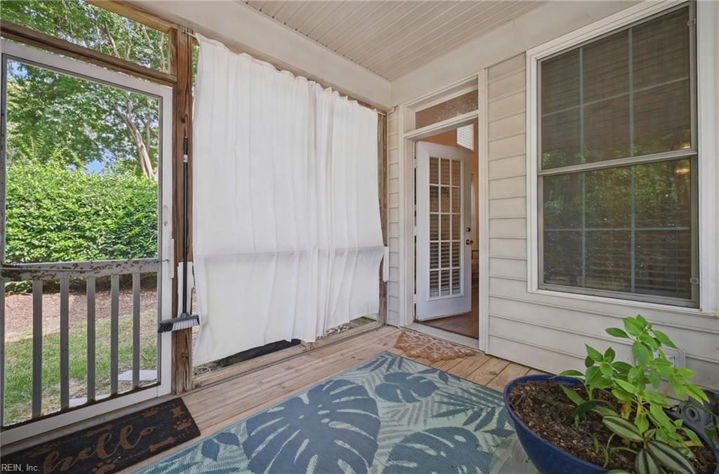 100 Bluff Ter Property Photo 32