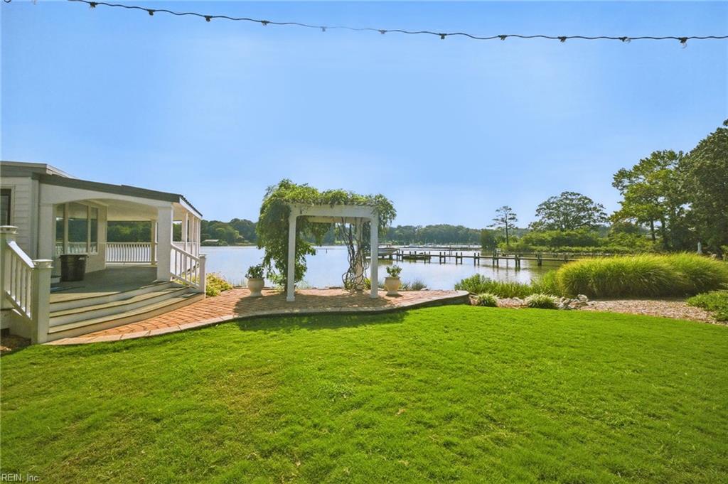 100 Bluff Ter Property Photo 43