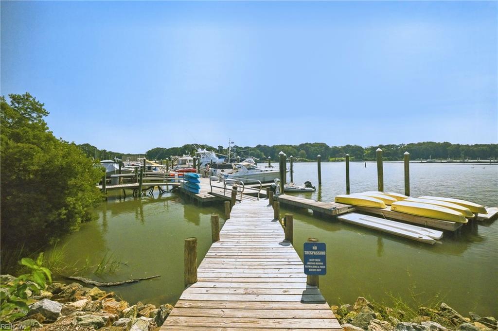 100 Bluff Ter Property Photo 45