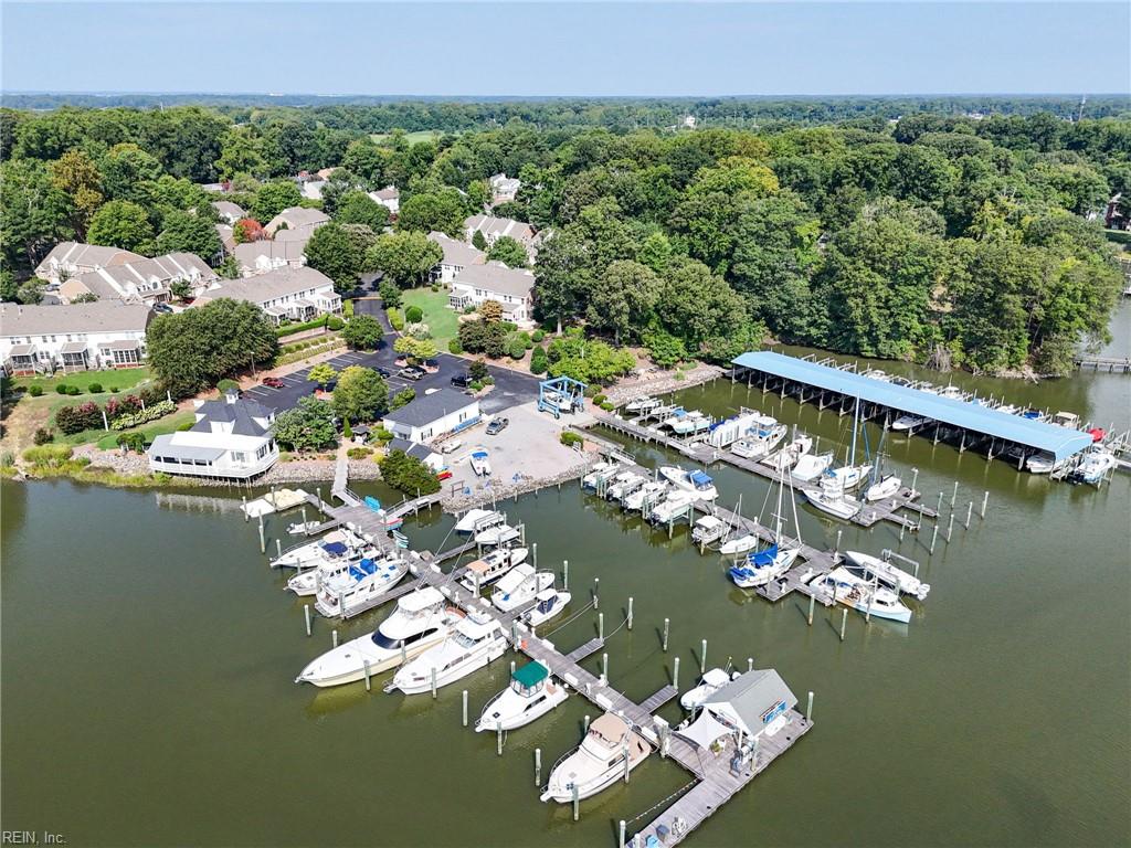 100 Bluff Ter Property Photo 47