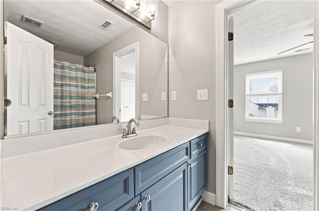 1052 Stockleybridge Dr Property Photo 43