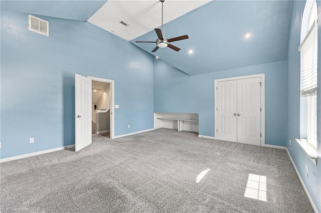 1052 Stockleybridge Dr Property Photo 45