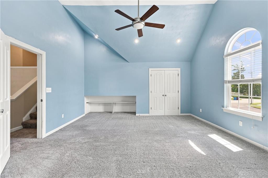 1052 Stockleybridge Dr Property Photo 46