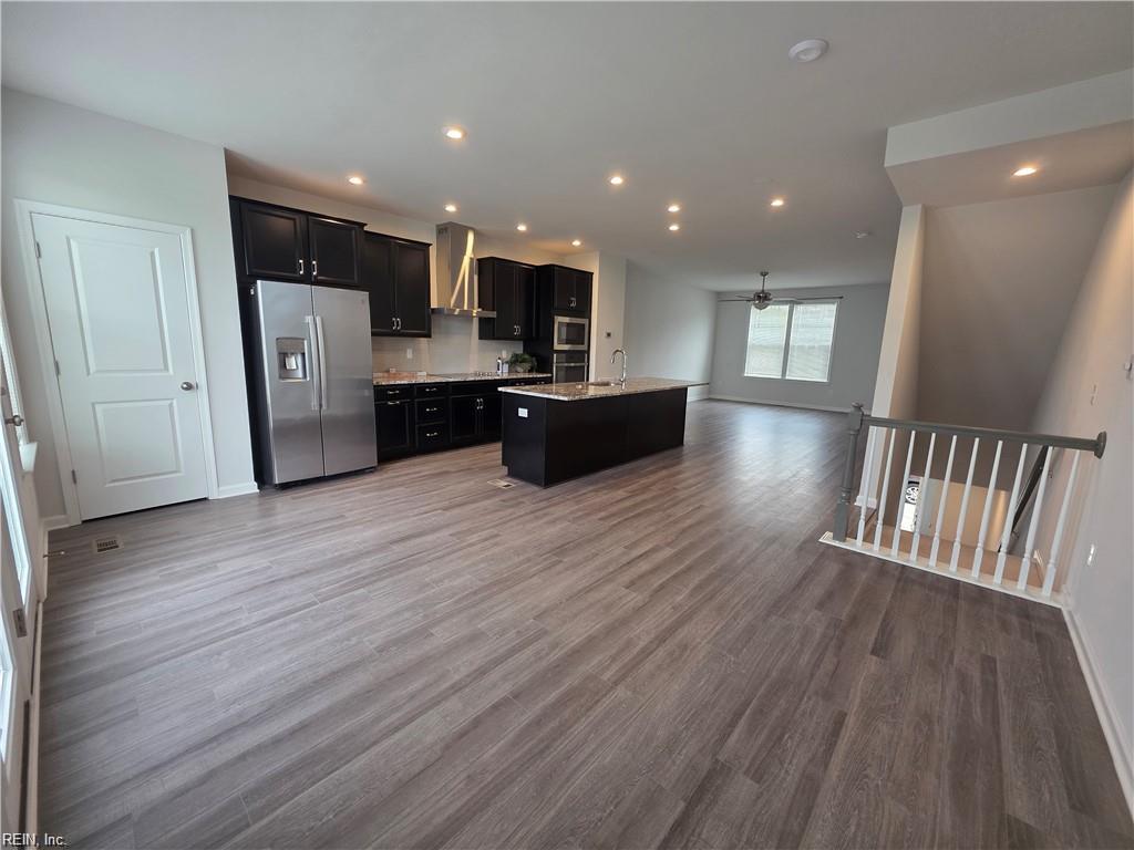 412 Bulkhead Pl Property Photo 9