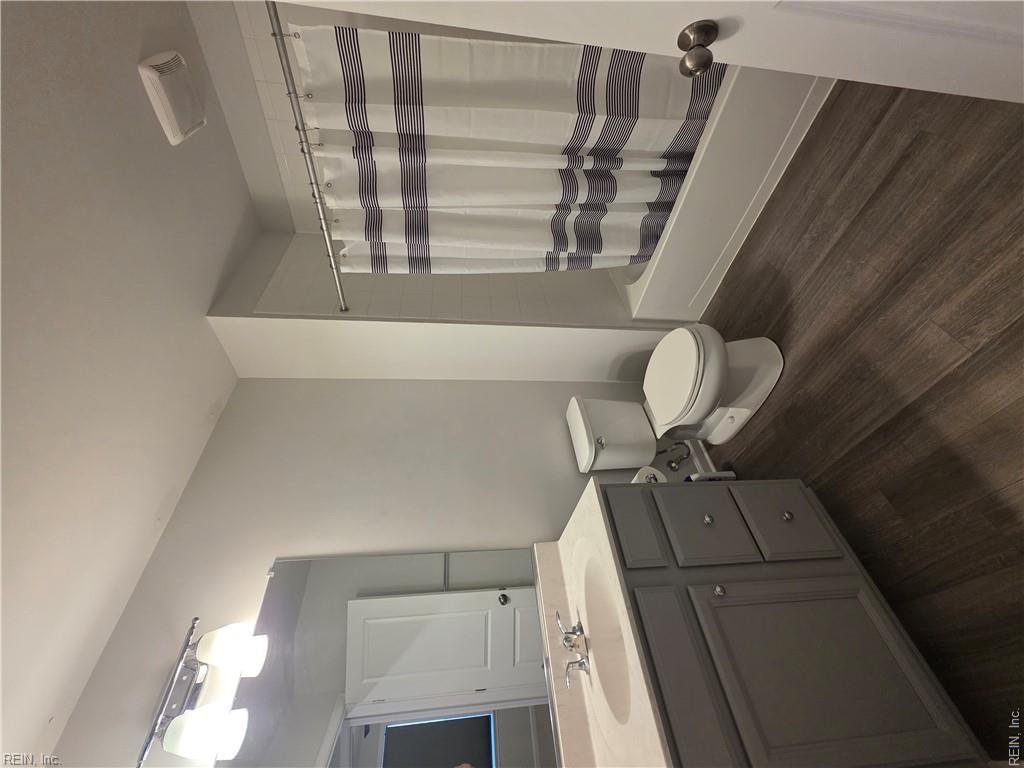 412 Bulkhead Pl Property Photo 16