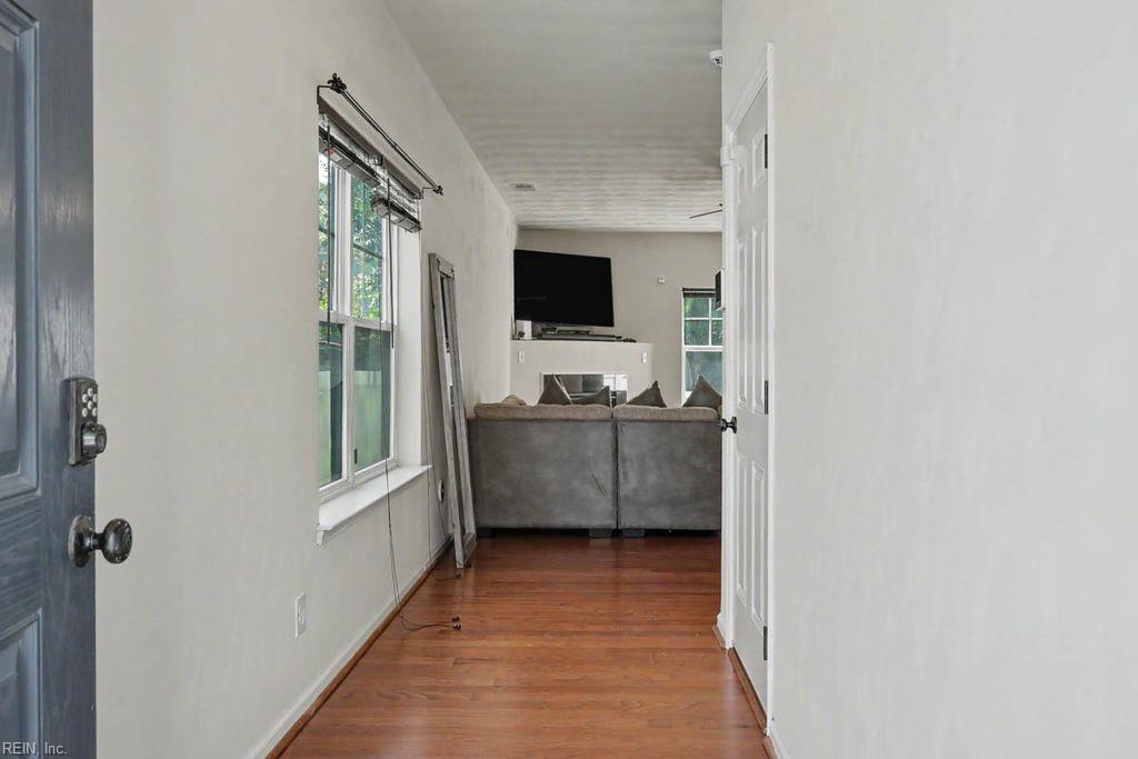 5113 Whitaker Pl Property Photo 5