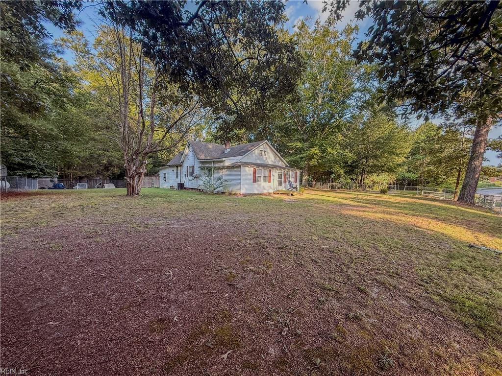 17011 Longview Dr Property Photo 4