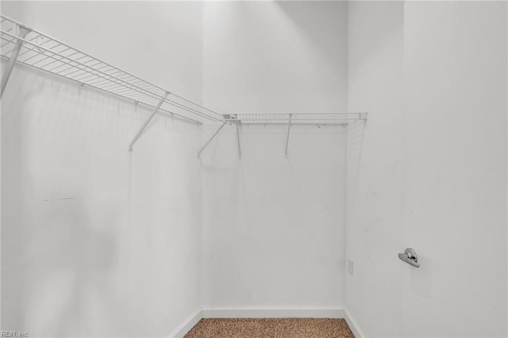 415 Saint Pauls Blvd Property Photo 32