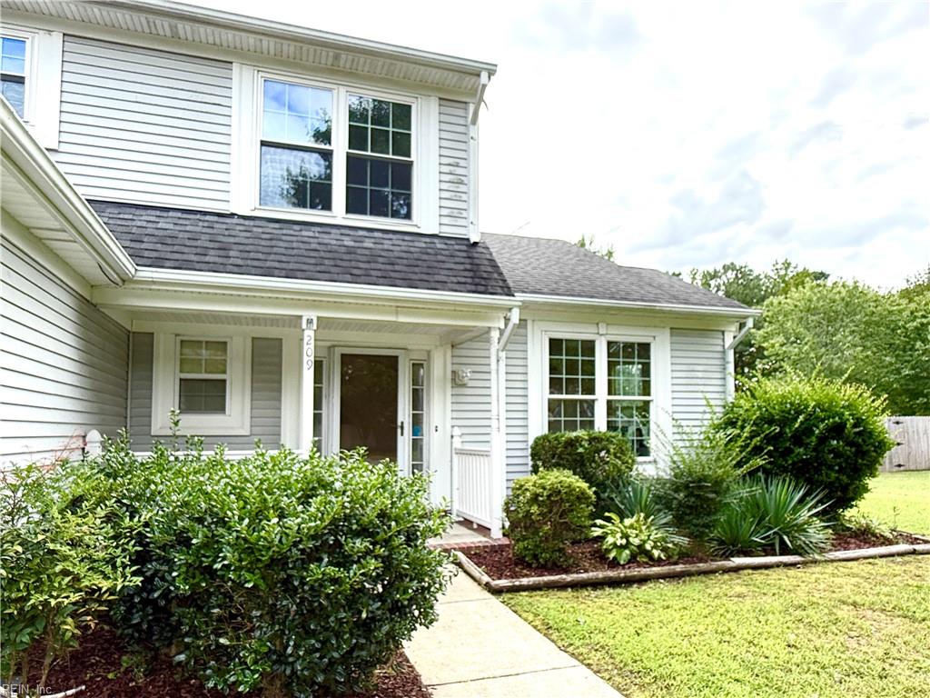 209 Springbrook Ln Property Photo 2