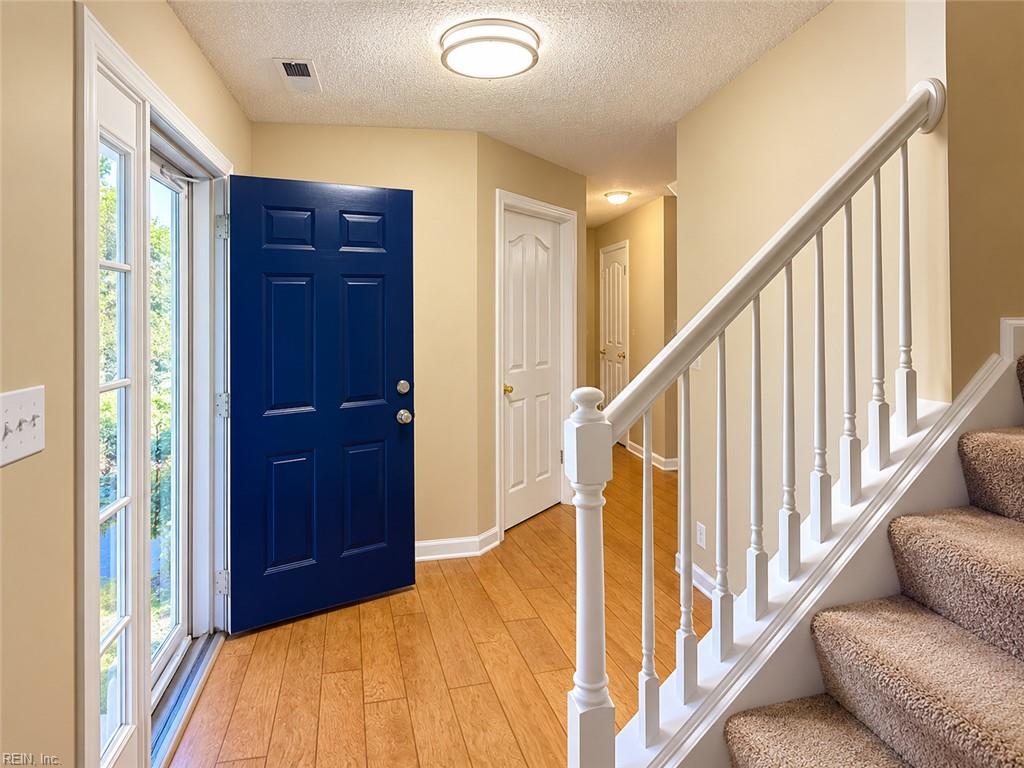 209 Springbrook Ln Property Photo 3