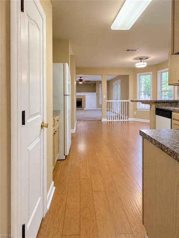 209 Springbrook Ln Property Photo 5
