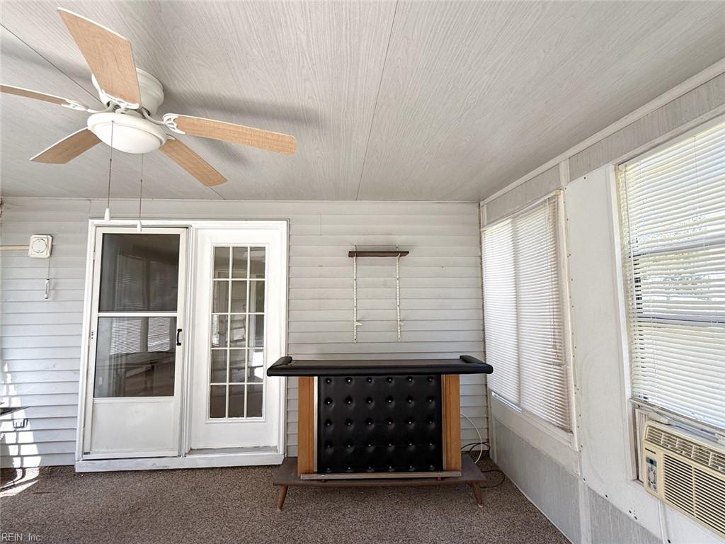 209 Springbrook Ln Property Photo 20