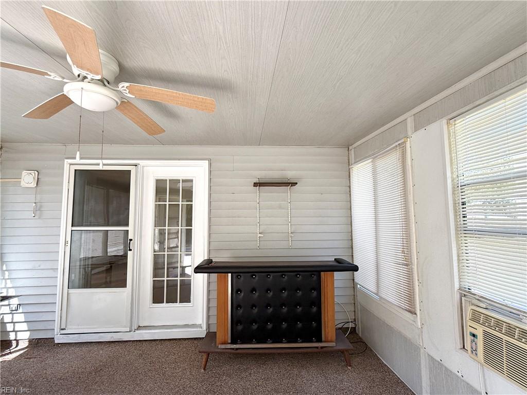 209 Springbrook Ln Property Photo 24