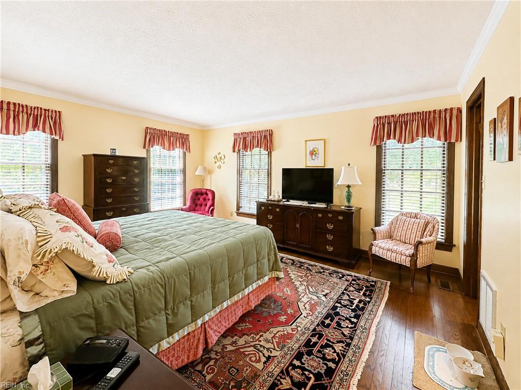 100 Thorpes Parish Property Photo 16