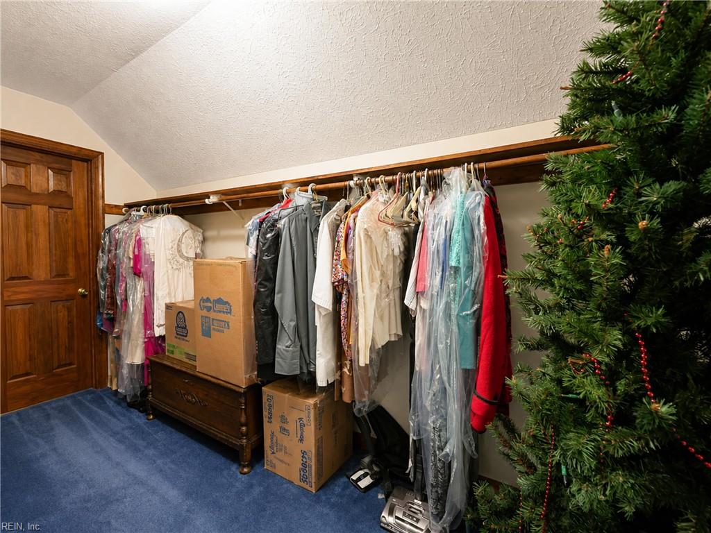 100 Thorpes Parish Property Photo 28