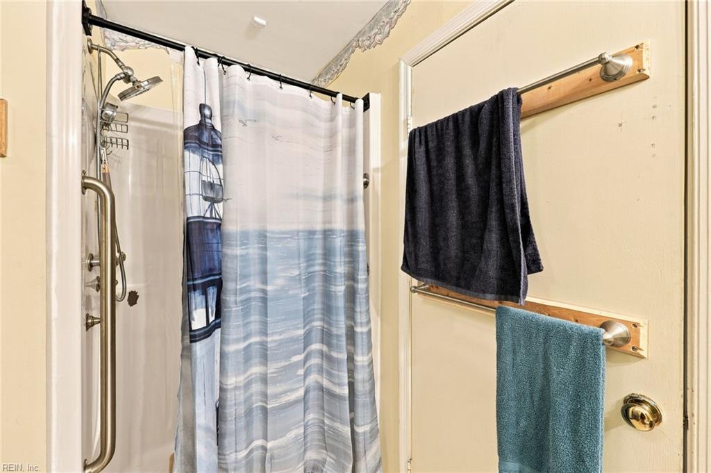555 Dellwood Dr Property Photo 18