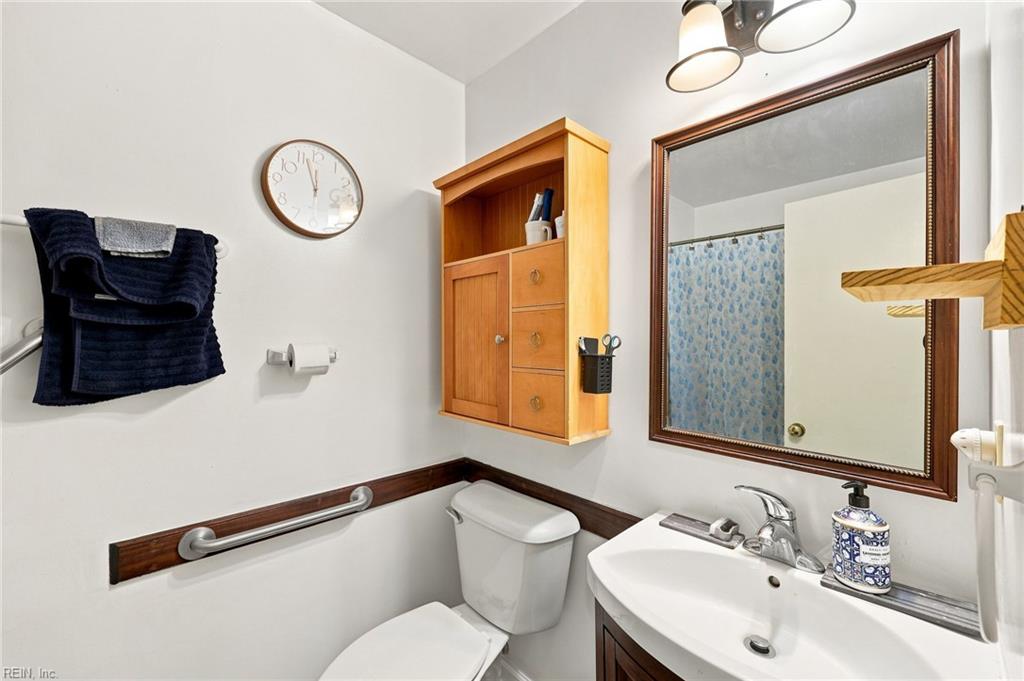 555 Dellwood Dr Property Photo 21