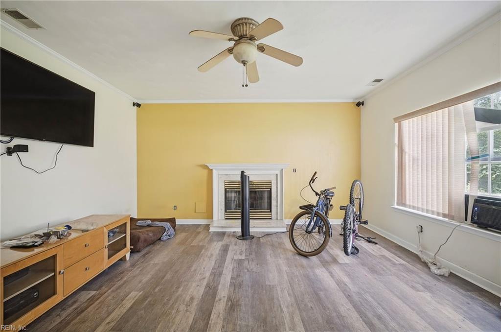 2101 Kanturk Ct Property Photo 11