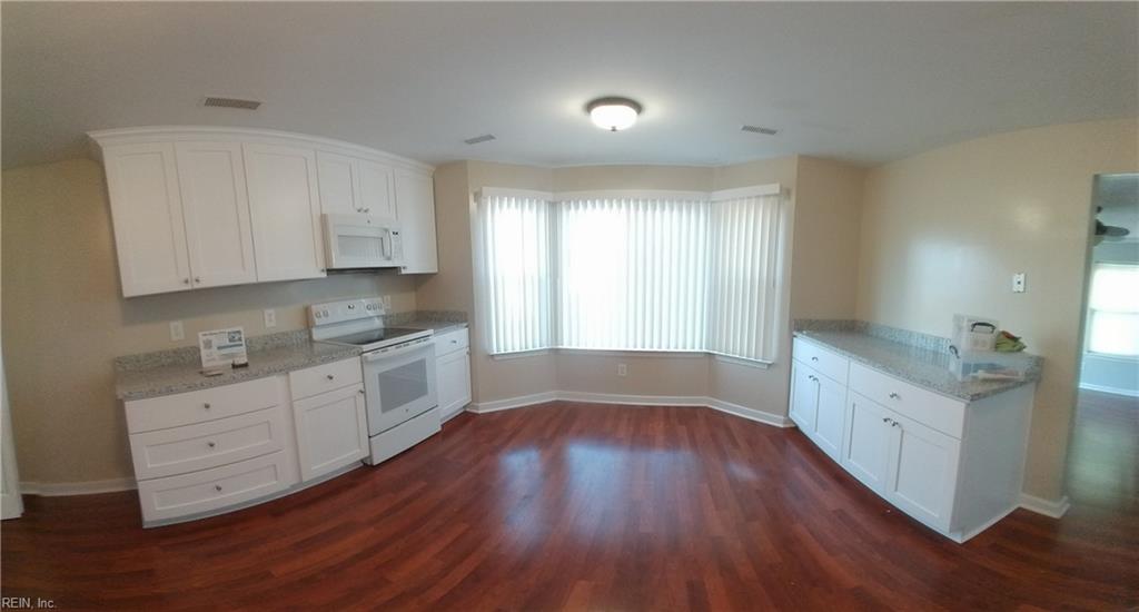 4901 Denny Dr Property Photo 2