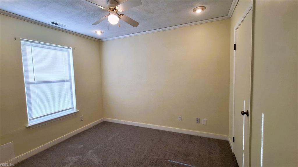 4901 Denny Dr Property Photo 27