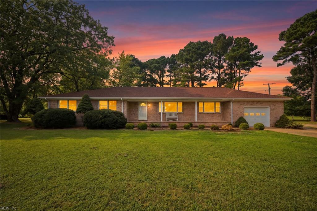 364 Oak Point Rd Property Photo 1