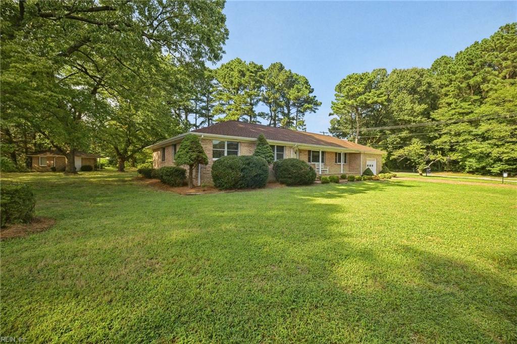 364 Oak Point Rd Property Photo 2